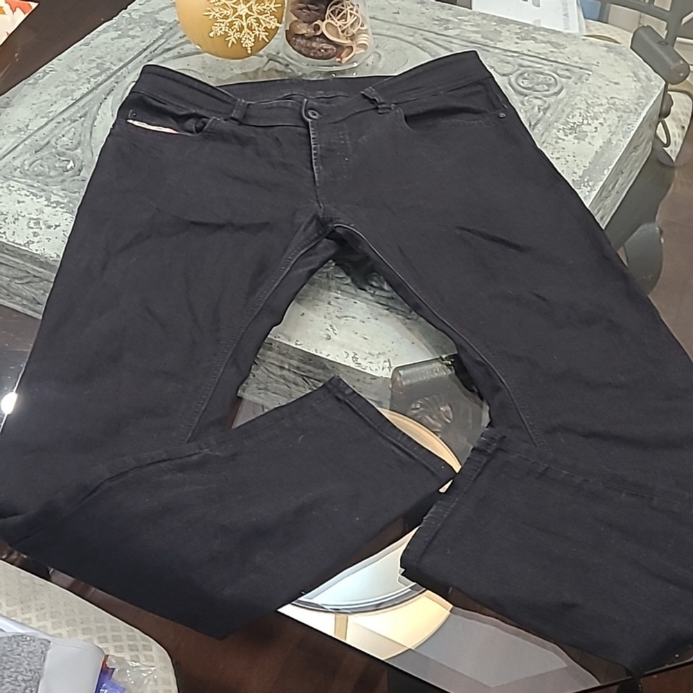 Diesel Men’s Black Slim Jeans - Picture 2 of 11